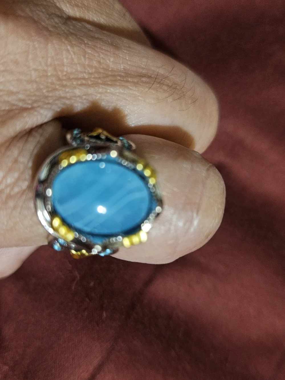 Source Unknown Bright Turquoise Oval Stone Ring with Gold Accents
